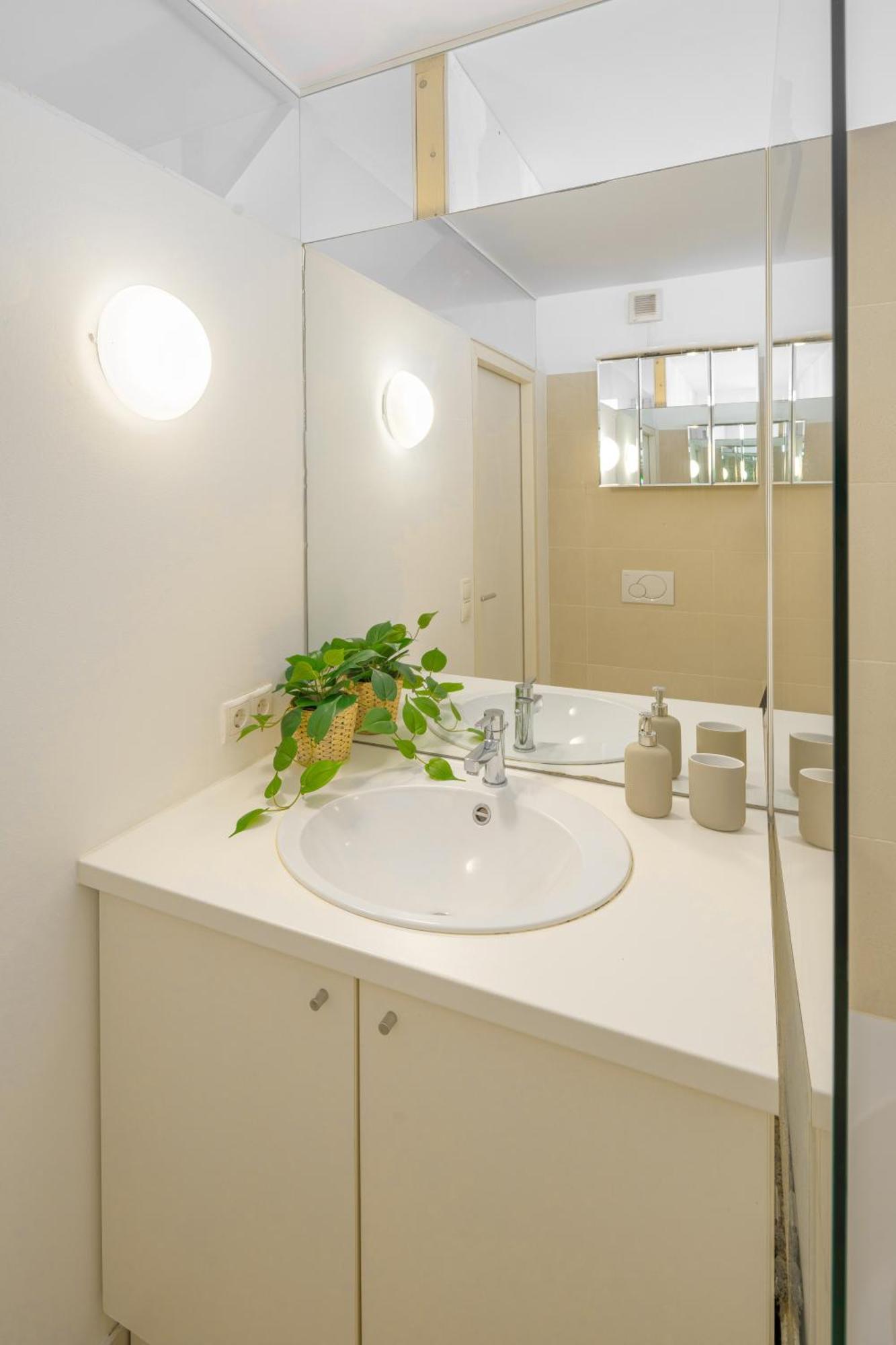 Gemuetliches, Ruhiges Apartment - 90M2 Mit Garten Und Terrasse Wien Ngoại thất bức ảnh